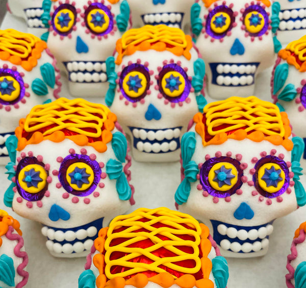 Elizzi Gift - Decorated Sugar Skull - Medium, in new, white boxes