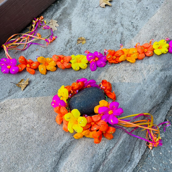 Floral Garland on wire - Catrina's head dress or ofrenda decoration