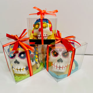 Elizzi Gift - Decprated Sugar Skull - Medium, in transparent box