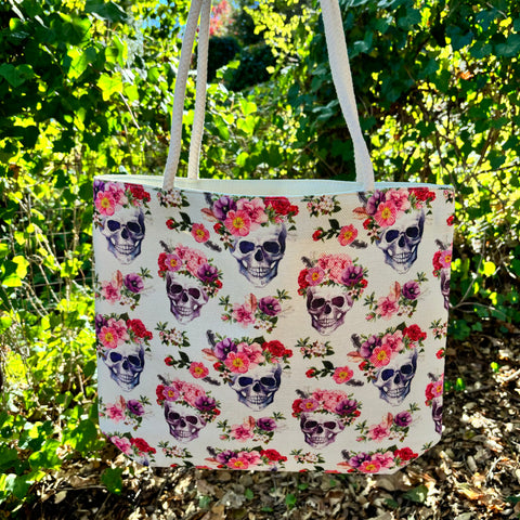 Totes -  White with Skulls - Canvas - 0