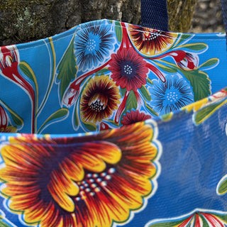 TOTE Reversible Oilcloth Market Bag - Floral Royal Blue/Floral Sky Blue