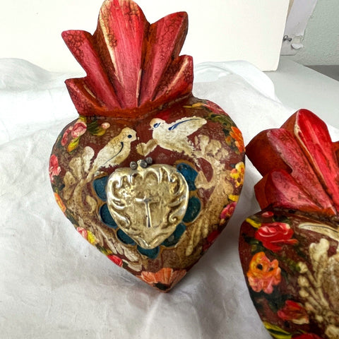 Medallion Milagro Wood Heart