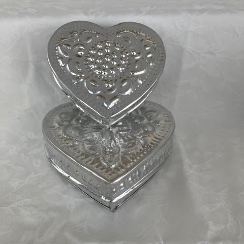 Heart Tin Boxes - Medium - 2 pack