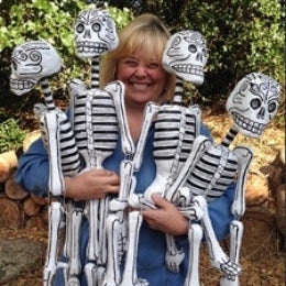 Papier Mache Skeleton - 3 Foot