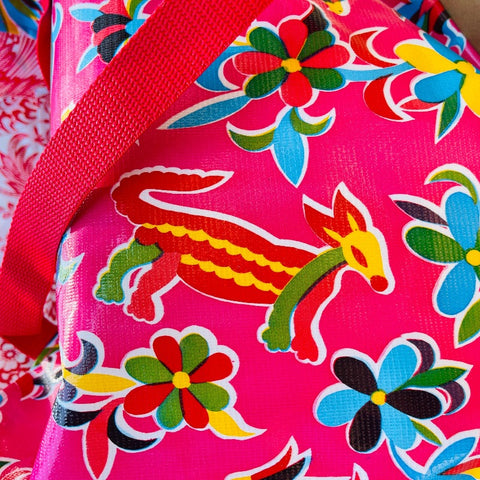 TOTE Reversible Oilcloth Market Bag - Animales Magenta Pink/Paradise Red - 0