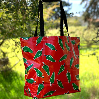 Mexican Oilcloth Market Bag – Green Chile Peppers on Red