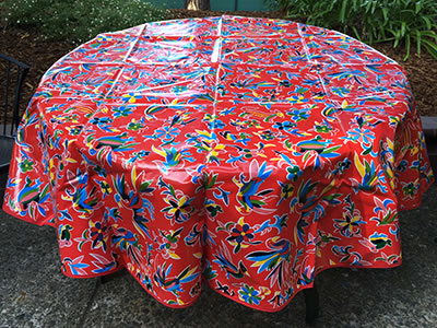 Round Oilcloth Tablecloth – Animales on Red