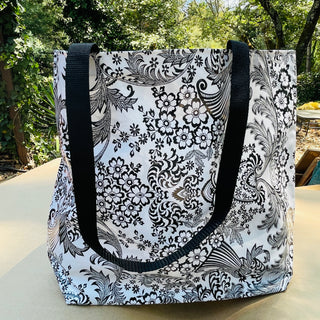 TOTE Reversible Oilcloth Market Bag - Paradise Black/Wildflower BW