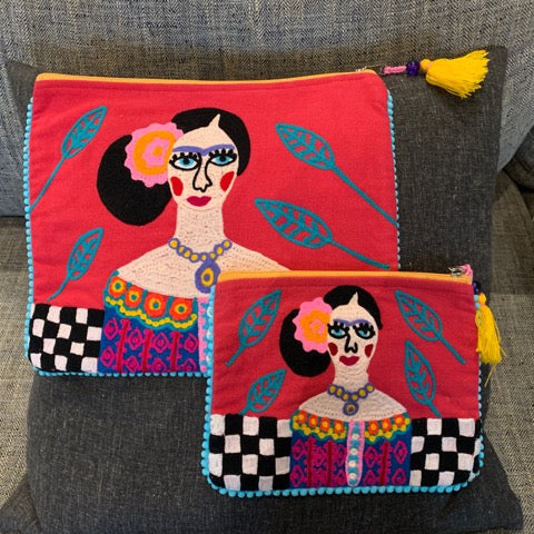 Precious Pouches – Frida with Purple Cameo