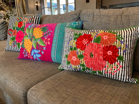 Frida’s Livingroom – Striped Bouquet Pillow
