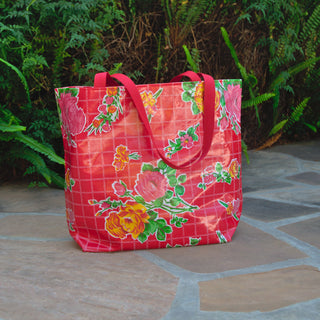 TOTE Reversible Oilcloth Market Bag - Havana Red/Picnic Red Check