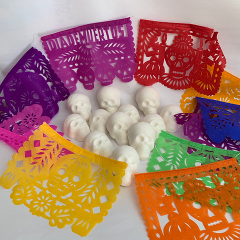 Sugar Skull Party in a box - 12 Medium Sugar Skulls ready to decorate with all the supplies - 0